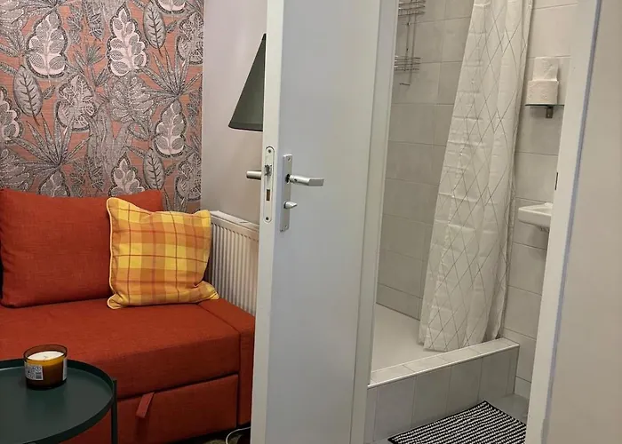 Charming Tiny House *